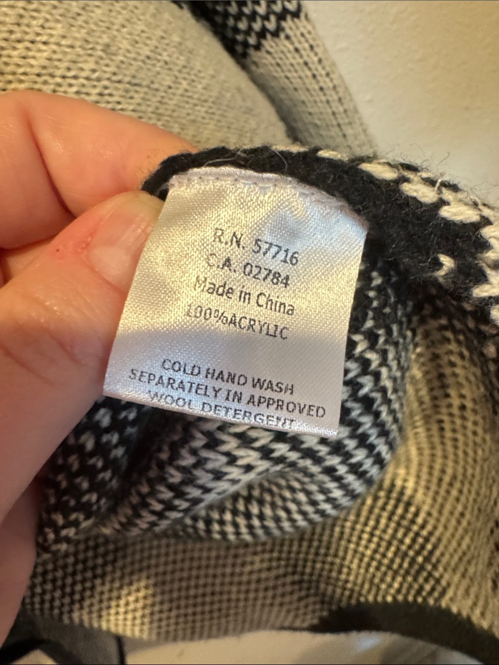 Papillon Black & Cream Plaid Open-Front Cardigan - Picture 6 of 6